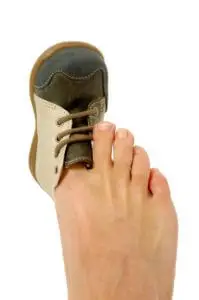 shoe-fitting-tips-toe